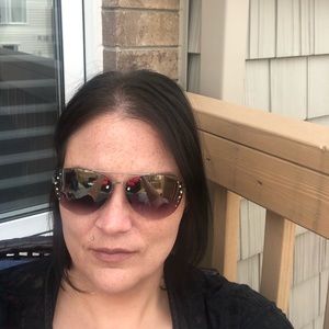 Meet your Posher, Rhonda
